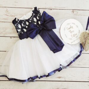 Sleeveless Lace and Tulle Dress with Satin Bow in Front